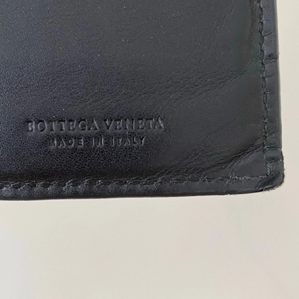 $990 Bottega Veneta Nappa Black Leather Intrecciato Flap Bifold Long Wallet